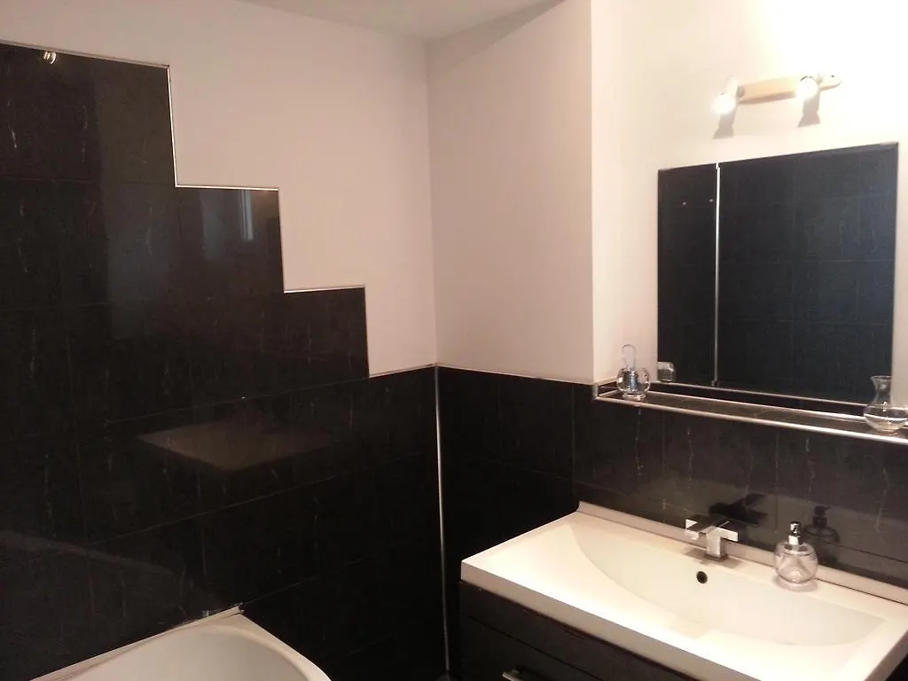 Apartment 3 Rooms Elegant Bucharest 0*,  Romania