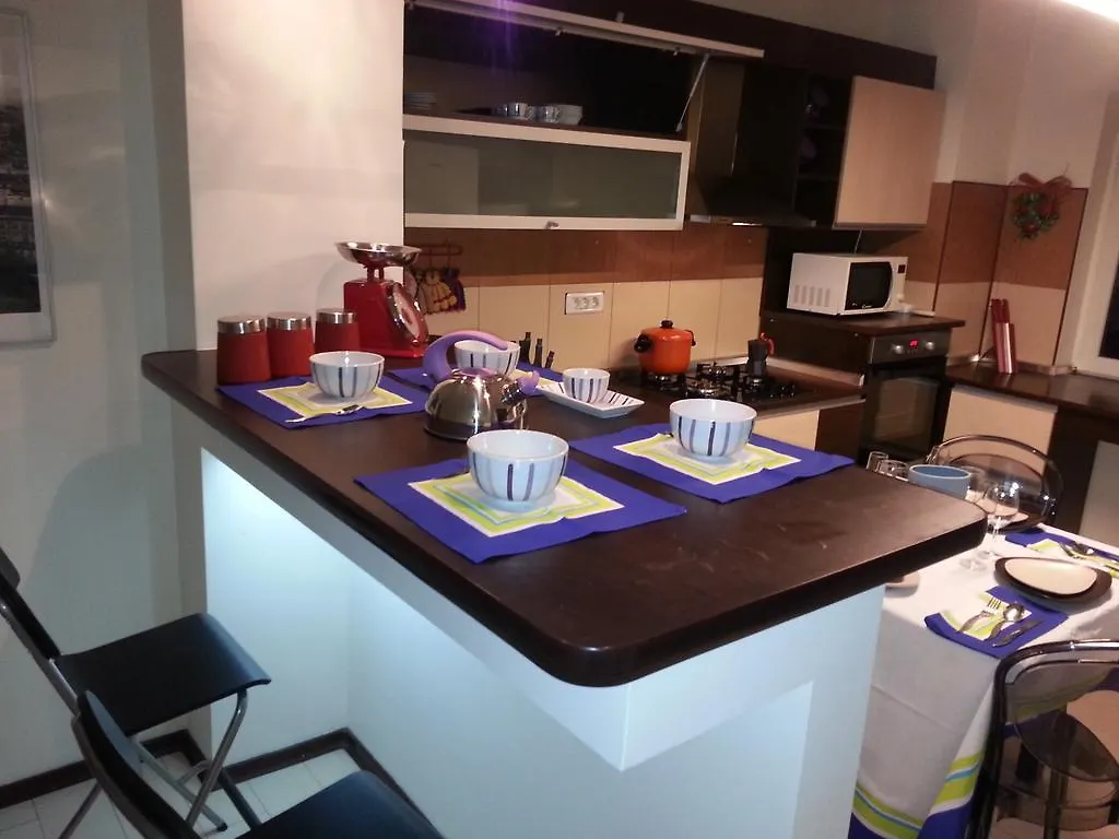 Apartment 3 Rooms Elegant Bucharest