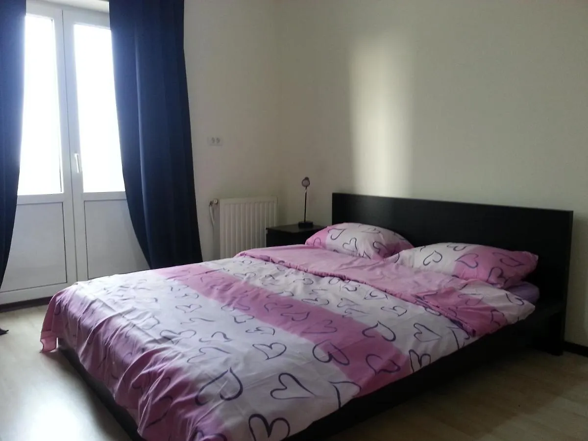 Apartment 3 Rooms Elegant 부쿠레슈티
