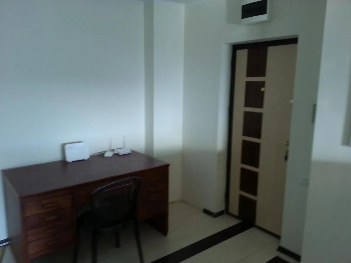 Apartment 3 Rooms Elegant 부쿠레슈티