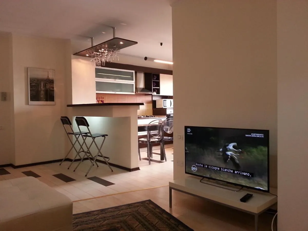 Apartment 3 Rooms Elegant Bucharest 0*,  Romania